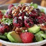 fresh raspberry walnut salad - featured image